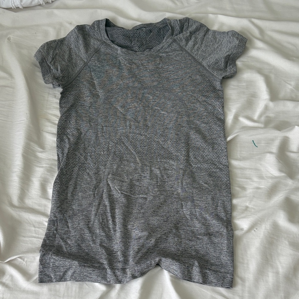 Lululemon swiftly tech